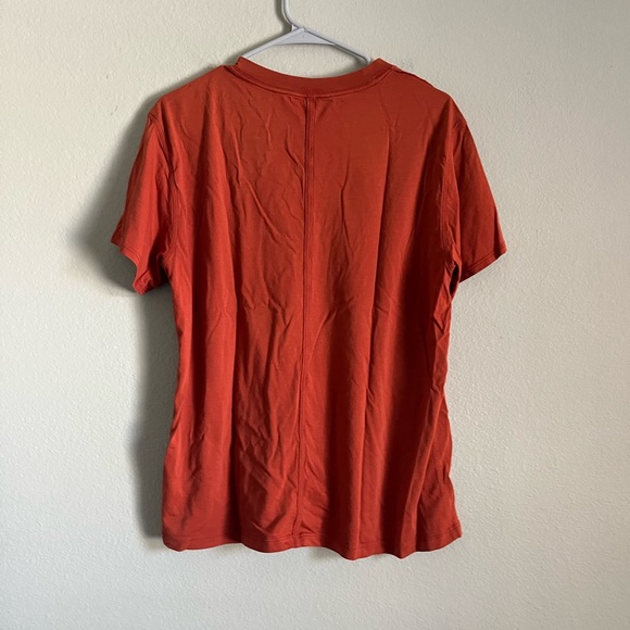 LULULEMON rust orange All Yours Tee size 8 - Picture 3 of 3